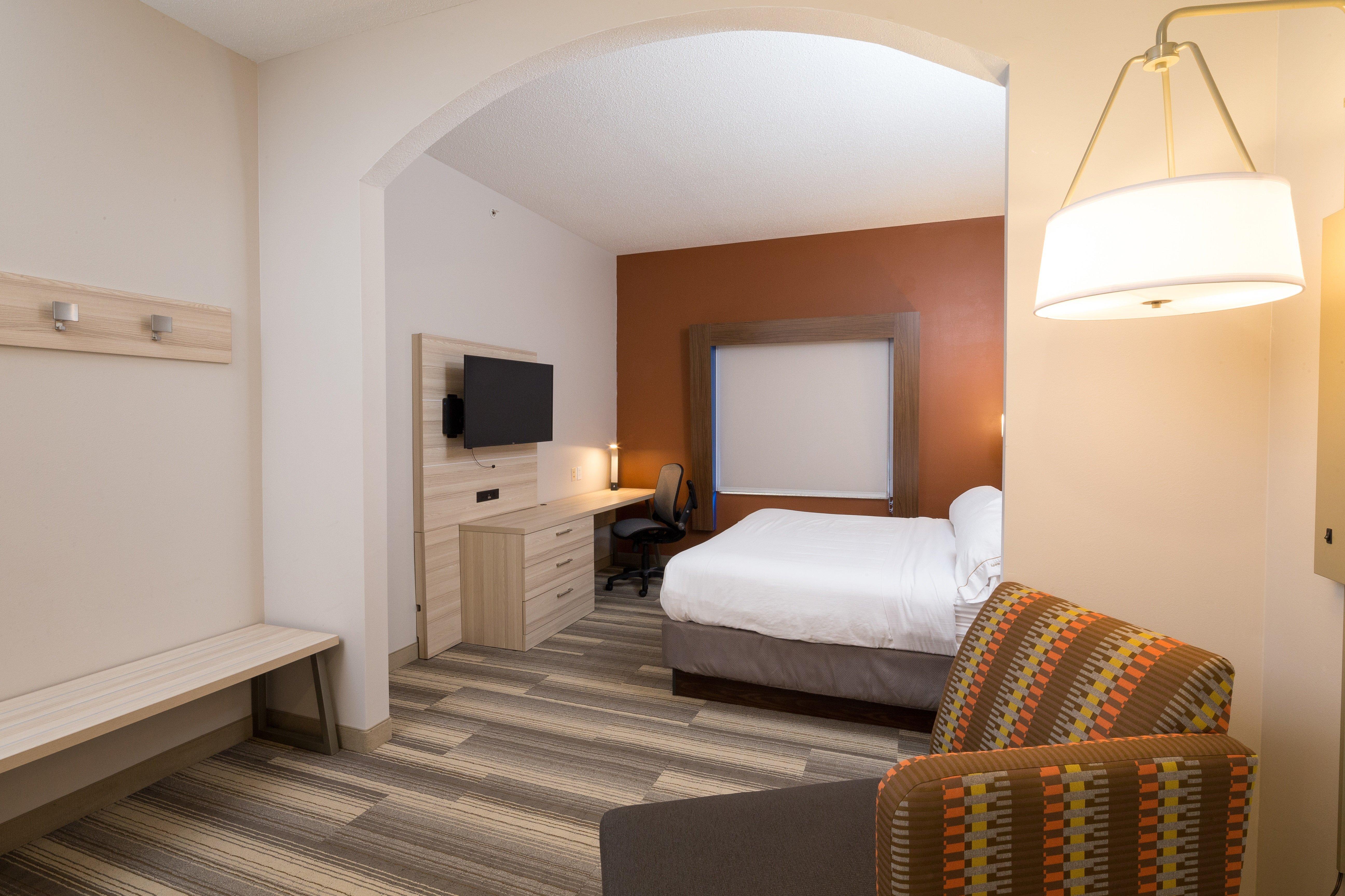 Holiday Inn Express Hotel & Suites Detroit-Utica By Ihg Εξωτερικό φωτογραφία