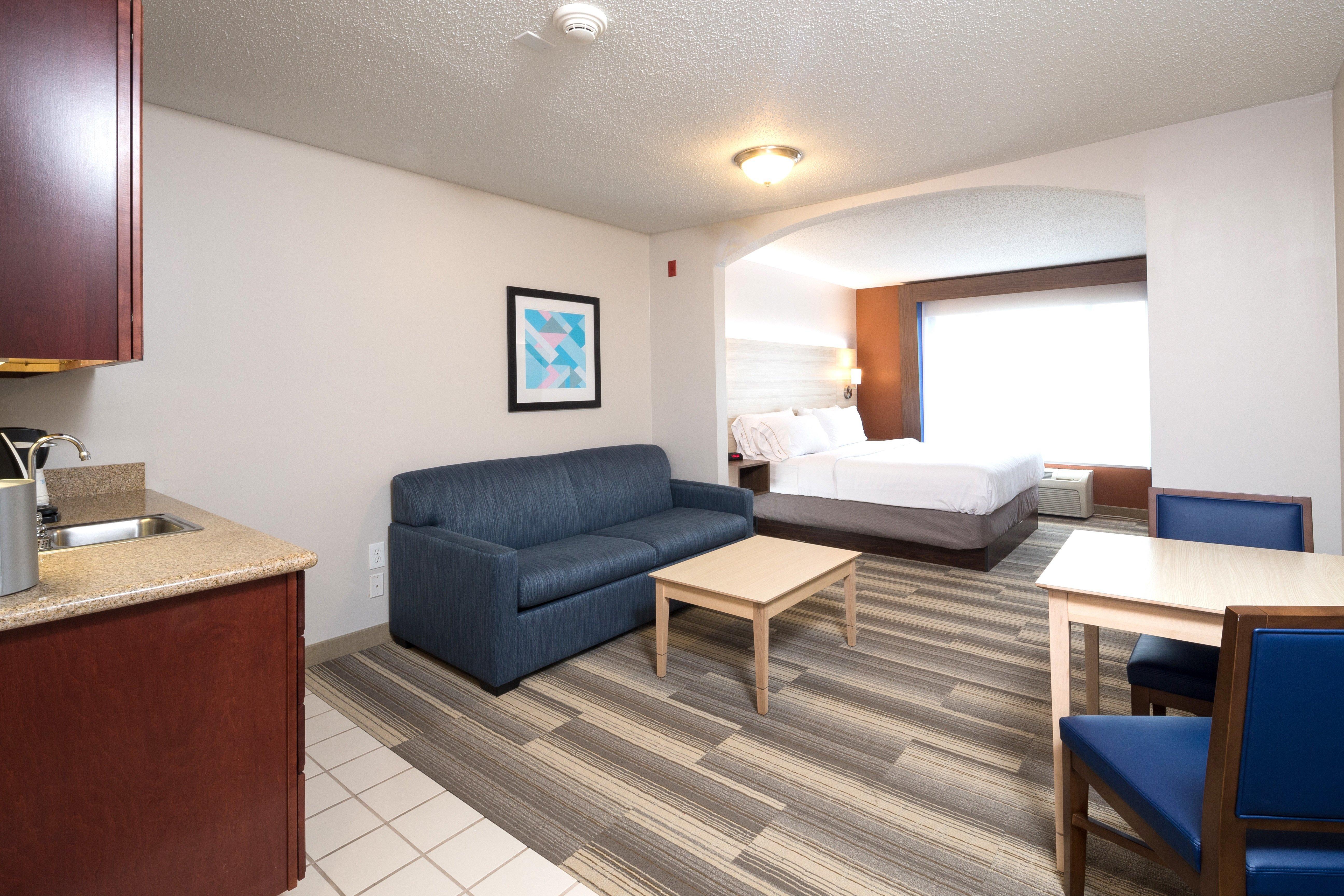 Holiday Inn Express Hotel & Suites Detroit-Utica By Ihg Εξωτερικό φωτογραφία