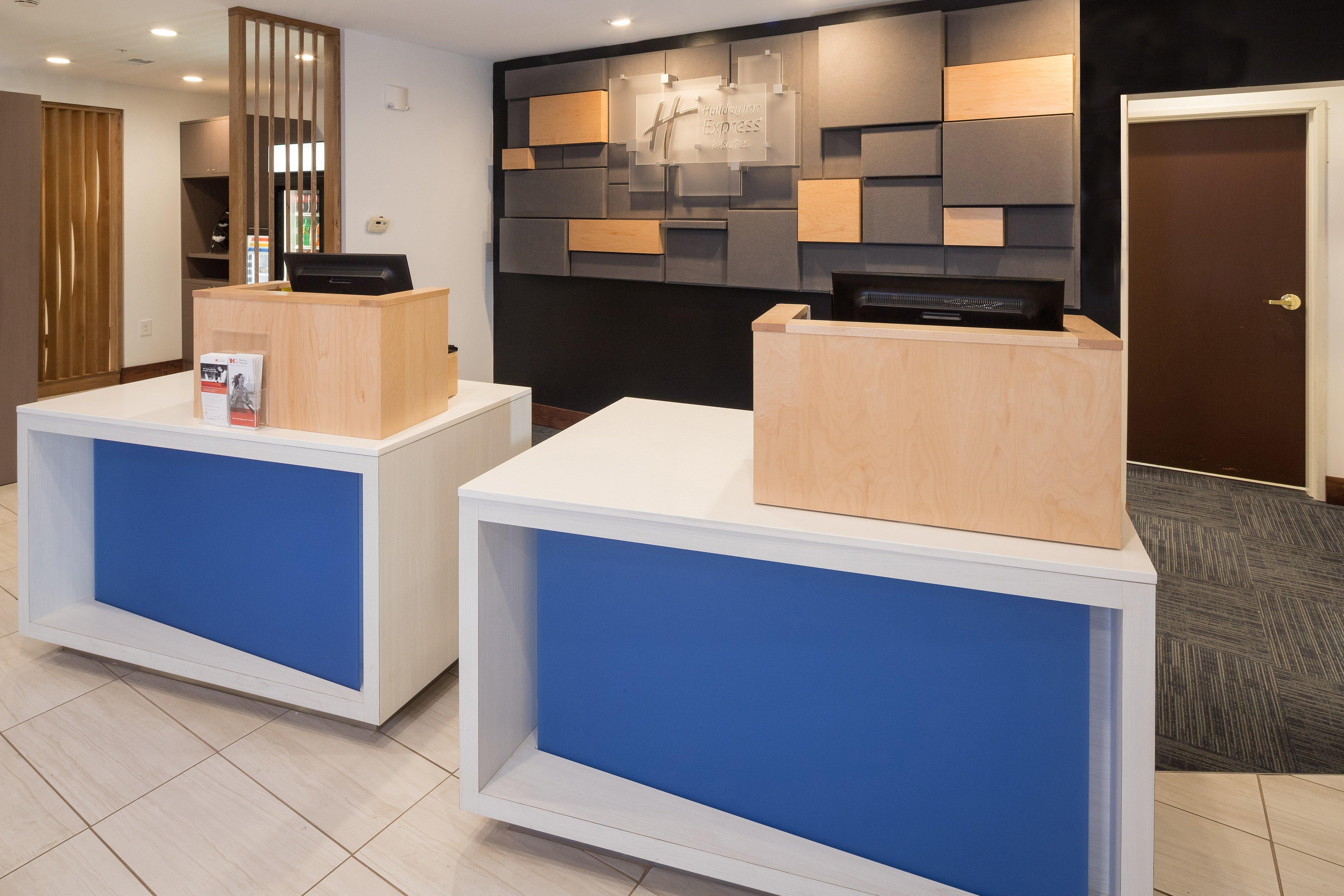 Holiday Inn Express Hotel & Suites Detroit-Utica By Ihg Εξωτερικό φωτογραφία
